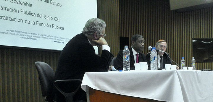 PNK Fellowship participated in the 4th Conference of the Asociación Argentina de Estudios de Administración Pública (AAEAP)