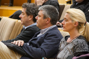 ola2018oct24 u20enfadu 300px 02 mesa2 decanoaudiencia