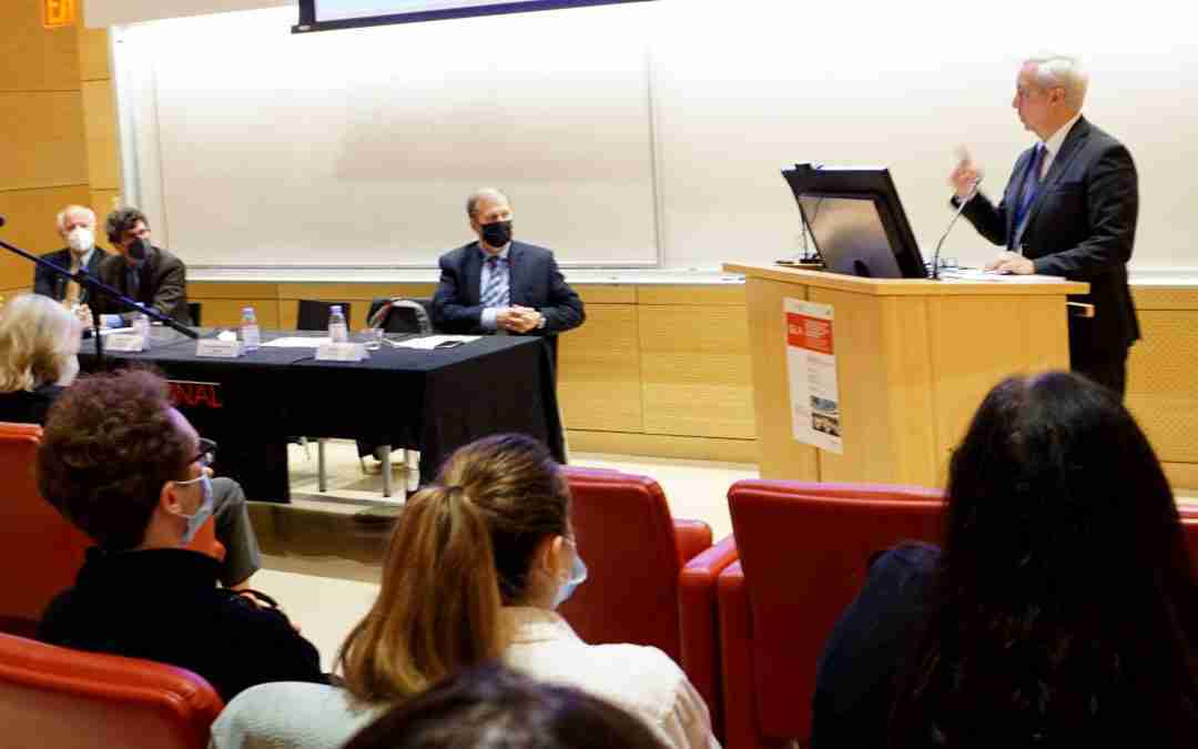 RESUMEN DE EVENTO · Conferencia del Embajador Federico Villegas